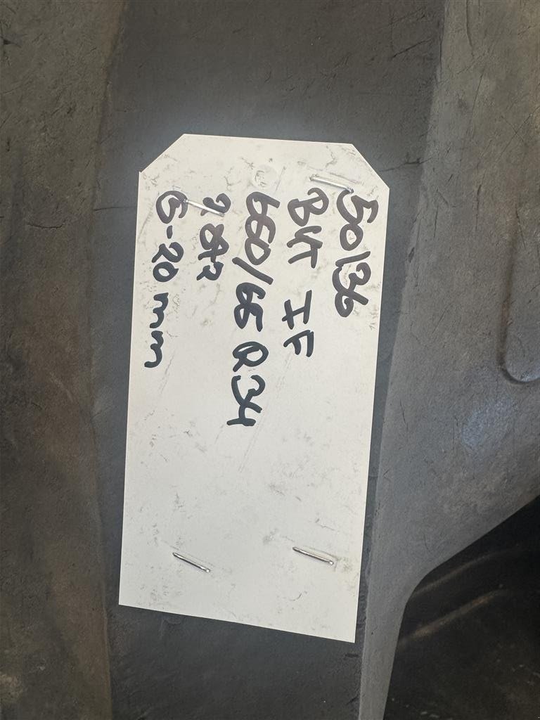 Reifen des Typs BKT 650/65 R34, Gebrauchtmaschine in Haderup (Bild 2)