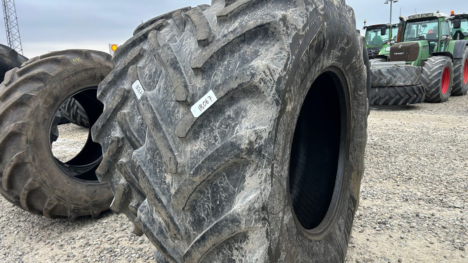 Reifen van het type BKT 650/85R38, Gebrauchtmaschine in Rødekro (Foto 2)