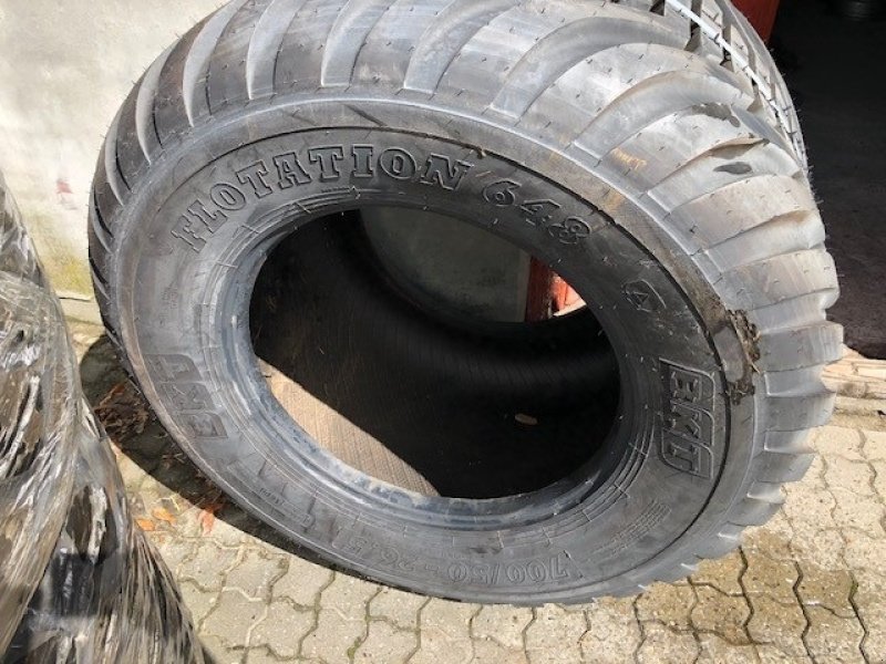 Reifen typu BKT 700/50-26.5, Gebrauchtmaschine v Gjerlev J. (Obrázek 2)