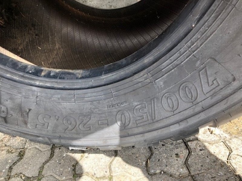 Reifen typu BKT 700/50-26.5, Gebrauchtmaschine v Gjerlev J. (Obrázek 3)