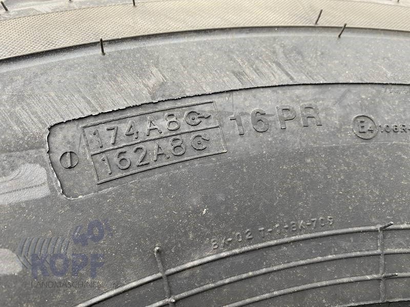 Reifen typu BKT 700-50 R26,5 NEU, Neumaschine w Schutterzell (Zdjęcie 5)