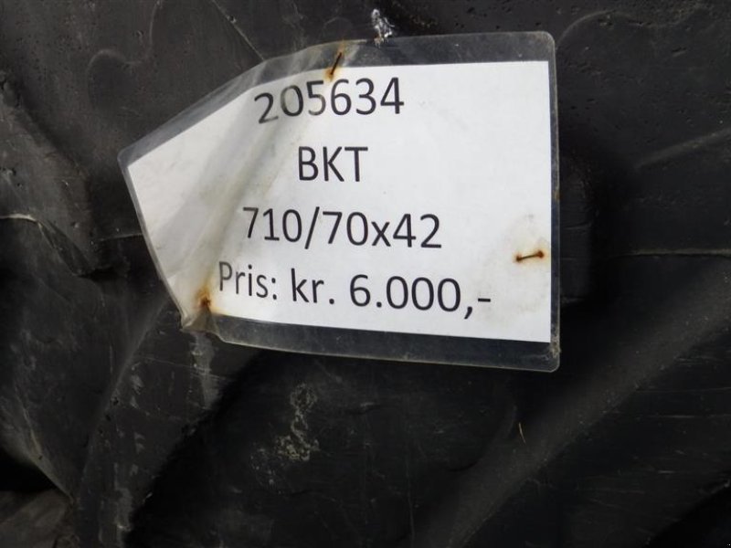 Reifen типа BKT 710/70R42, Gebrauchtmaschine в Hobro (Фотография 1)