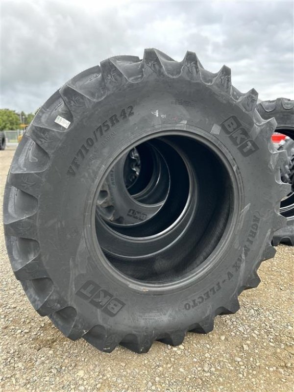 Reifen des Typs BKT 710/75R42 VF - NYHED, Gebrauchtmaschine in Rødekro (Bild 3)