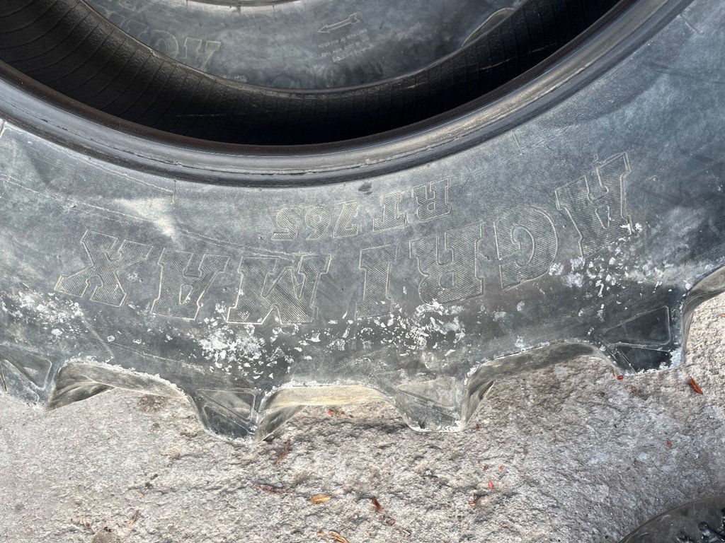 Reifen des Typs BKT As, Gebrauchtmaschine in Helgisried (Bild 4)