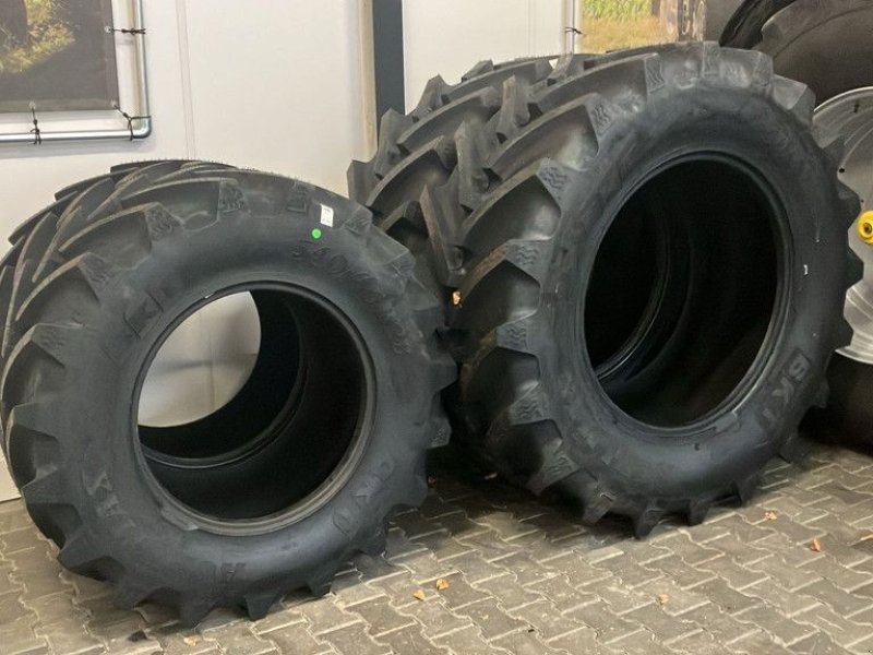 Reifen типа BKT Band 540/65R28 en 650/65R38, Gebrauchtmaschine в Wierden (Фотография 1)
