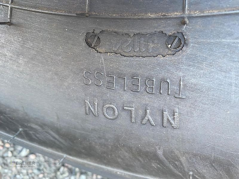 Reifen des Typs BKT Floatation 648; 550/45-22.5, Gebrauchtmaschine in Asendorf (Bild 18)