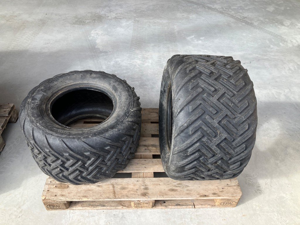 Reifen des Typs BKT Sonstiges, Gebrauchtmaschine in Susten (Bild 1)