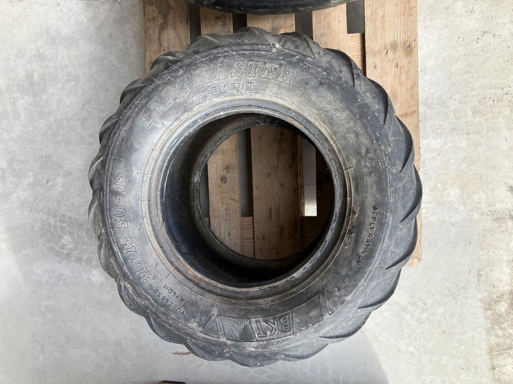 Reifen des Typs BKT Sonstiges, Gebrauchtmaschine in Susten (Bild 2)