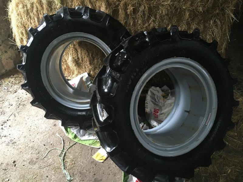 Reifen des Typs BKT Tvillingforhjul 320/70/24, Gebrauchtmaschine in Egtved (Bild 1)