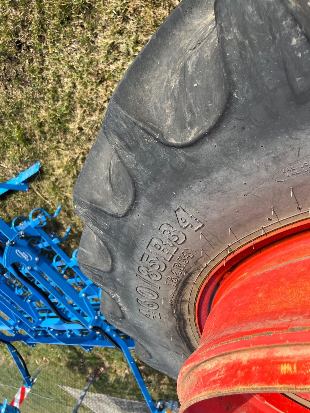 Reifen des Typs BKT Zwillinge 460/85R34+480/95R50, Gebrauchtmaschine in Woldegk (Bild 4)