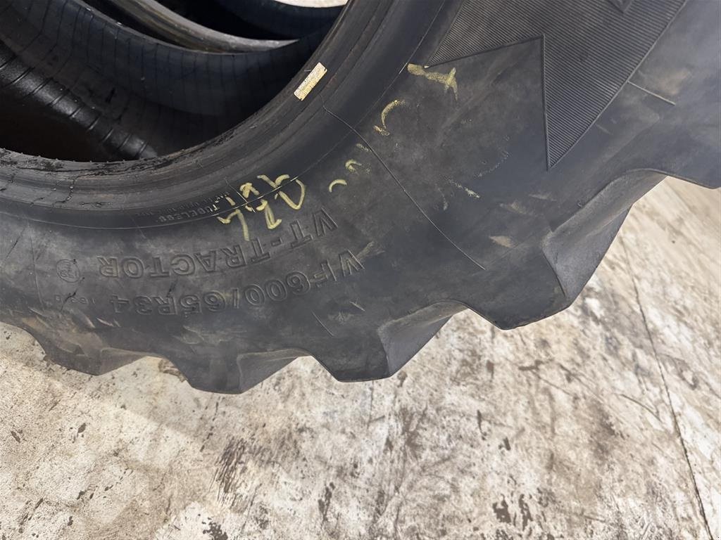 Reifen des Typs Bridgestone 600/65R34, Gebrauchtmaschine in Haderup (Bild 4)