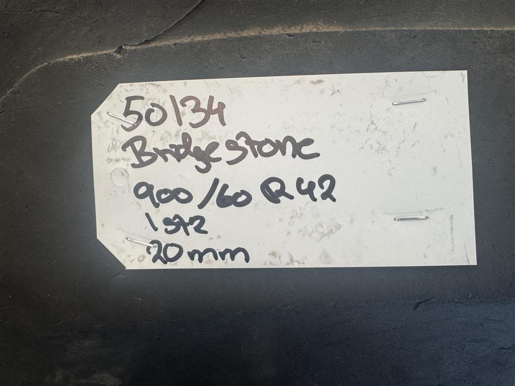 Reifen des Typs Bridgestone 900/60R42, Gebrauchtmaschine in Haderup (Bild 2)