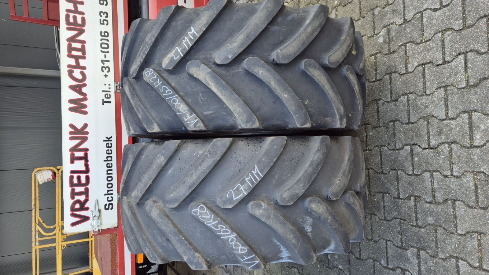 Reifen des Typs Bridgestone VF600/65R28 VT-Tractor met 27mm, Gebrauchtmaschine in Schoonebeek (Bild 5)