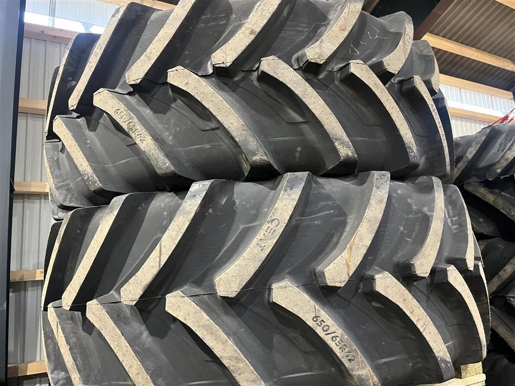 Reifen tipa Ceat 650/65-42" Dæk., Gebrauchtmaschine u Spøttrup (Slika 1)