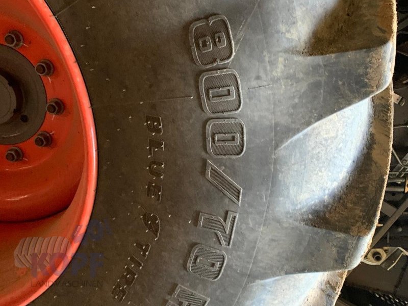 Reifen du type CLAAS Kompletträder org. CLAAS 10-Lochfelge 800-70 R32, Neumaschine en Schutterzell