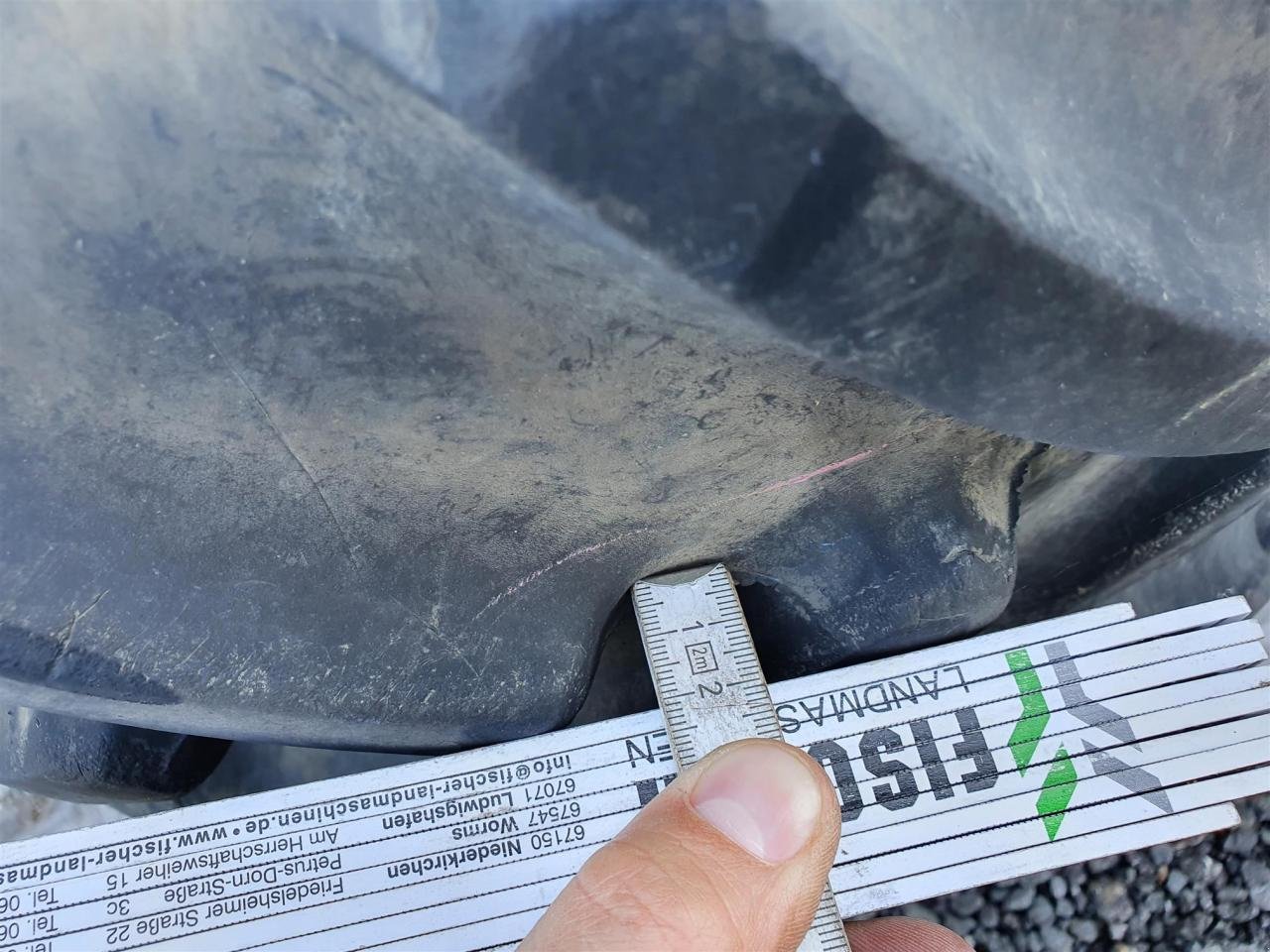 Reifen des Typs Continental 240/70R16 x2, Gebrauchtmaschine in Zweibrücken (Bild 3)