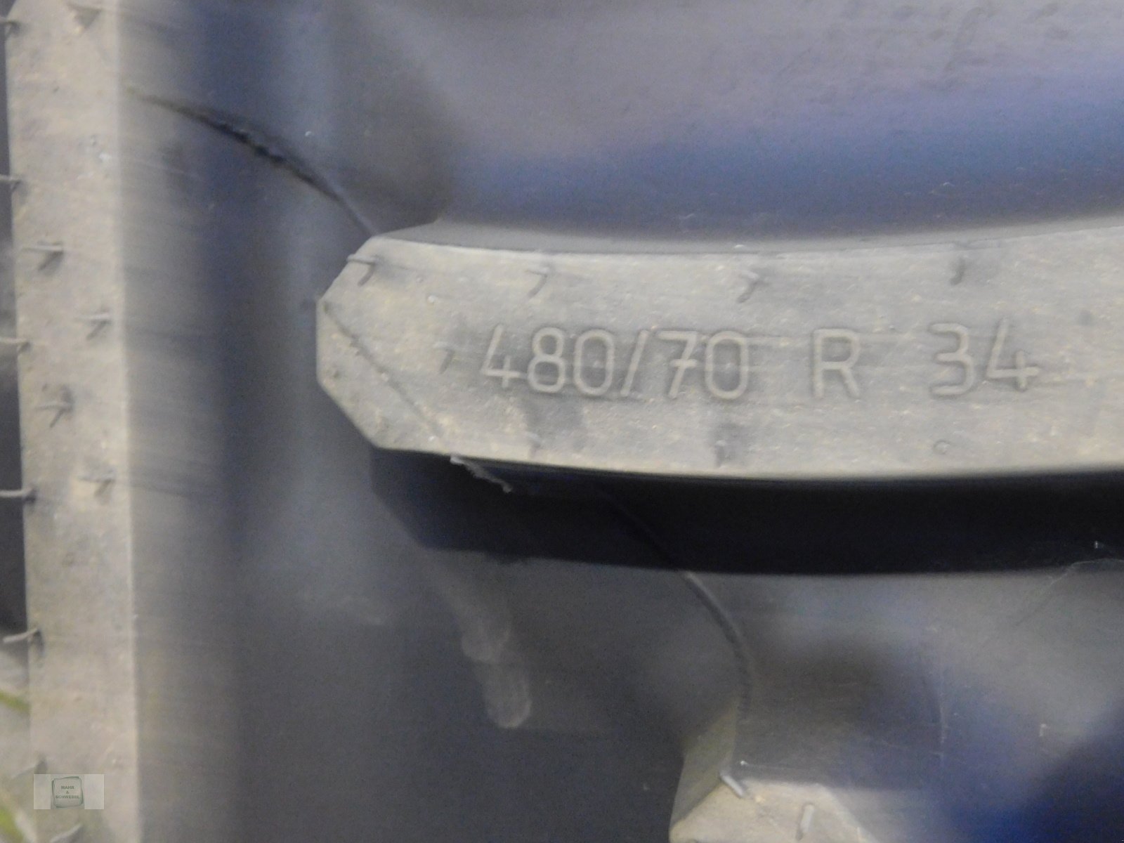 Reifen of the type Continental 480/70 R 34, Neumaschine in Gross-Bieberau (Picture 3)