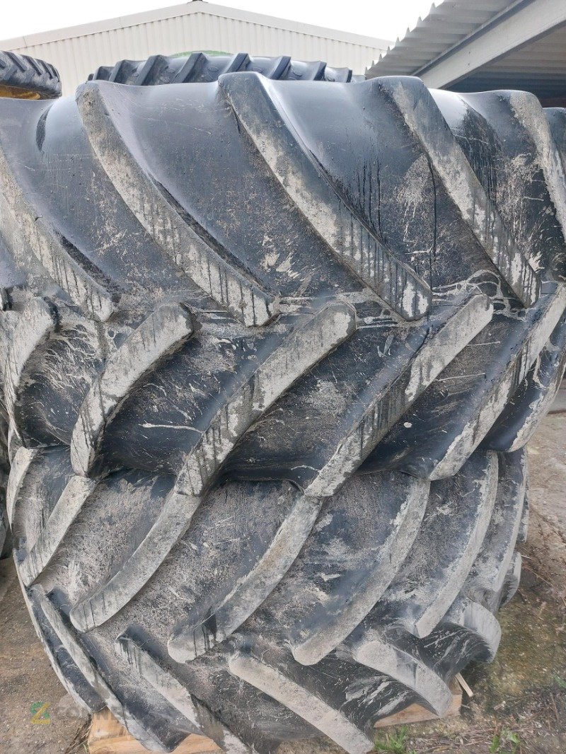 Reifen des Typs Continental 900/60R38  750/55R30, Gebrauchtmaschine in Gerichshain (Bild 1)