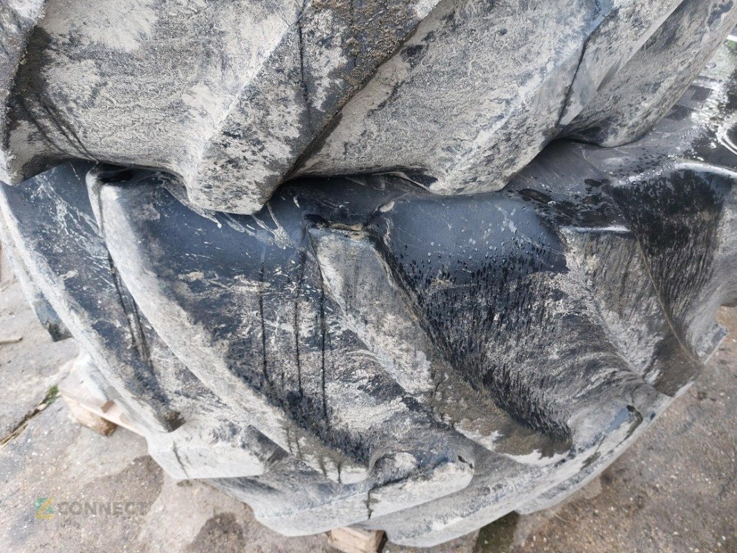 Reifen des Typs Continental 900/60R38  750/55R30, Gebrauchtmaschine in Gerichshain (Bild 4)
