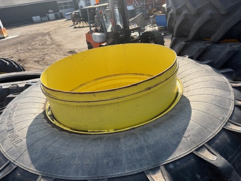 Reifen typu Dneproshina 710/70 R38 90% DÆK., Gebrauchtmaschine v Dronninglund (Obrázek 2)