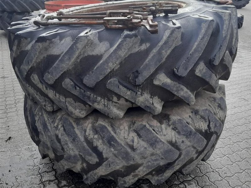 Reifen от тип Dunlop 20.8R38, Gebrauchtmaschine в Horsens (Снимка 1)