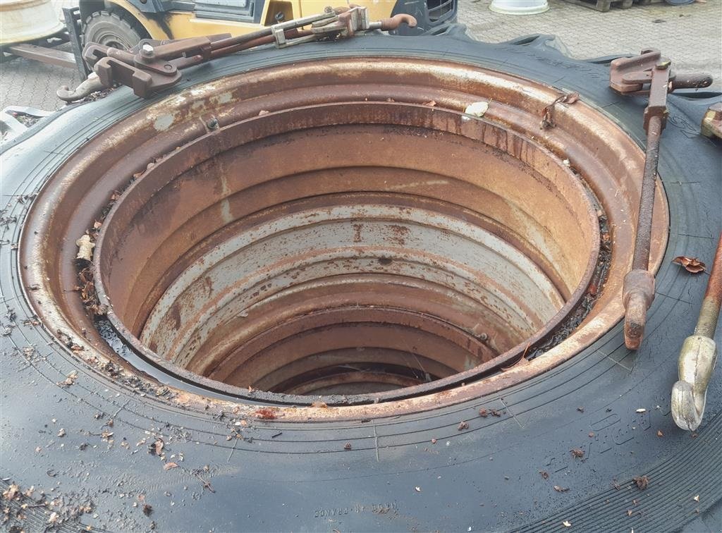 Reifen typu Dunlop 20.8R38, Gebrauchtmaschine v Horsens (Obrázek 4)