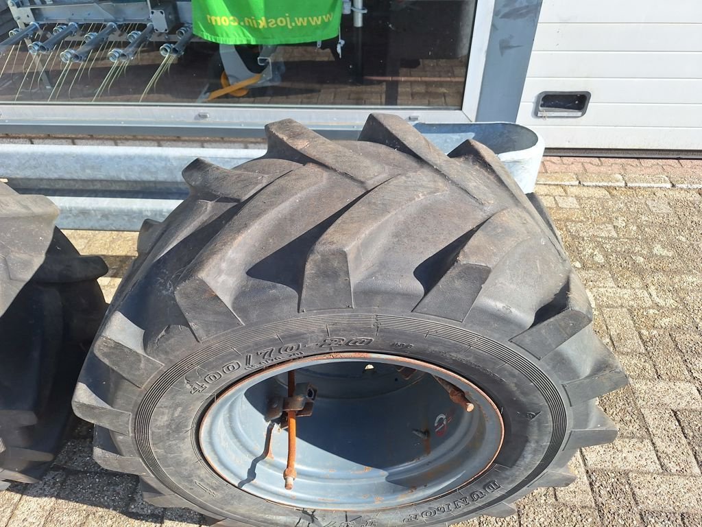 Reifen des Typs Dunlop 400/70-20 T37, Gebrauchtmaschine in MARIENHEEM (Bild 3)