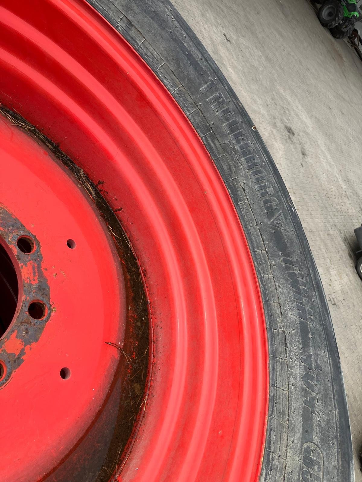 Reifen des Typs Fendt Räder Rasenbereifung, Gebrauchtmaschine in Hillerse (Bild 3)