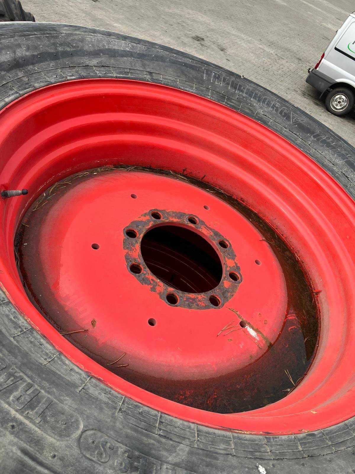 Reifen des Typs Fendt Räder Rasenbereifung, Gebrauchtmaschine in Hillerse (Bild 4)