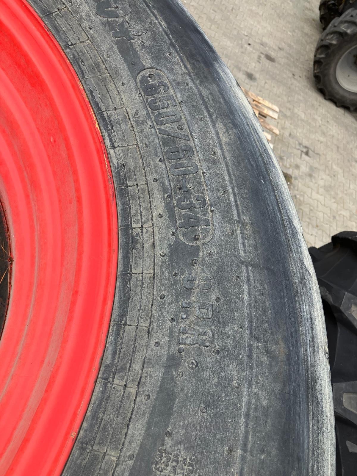 Reifen des Typs Fendt Räder Rasenbereifung, Gebrauchtmaschine in Hillerse (Bild 2)