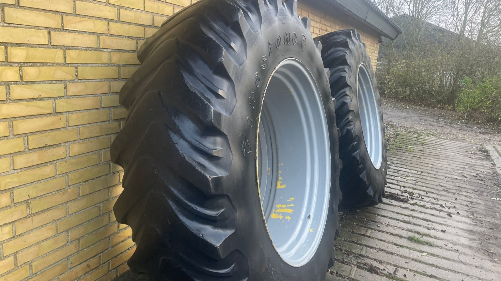 Reifen tip Firestone 20.8-42, Gebrauchtmaschine in Slagelse (Poză 2)