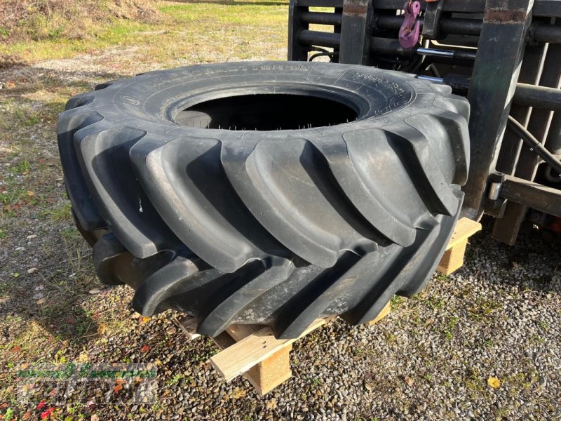 Reifen des Typs Firestone 540/65 R24 MaxiTraction 65, Gebrauchtmaschine in Holzgünz - Schwaighausen (Bild 1)