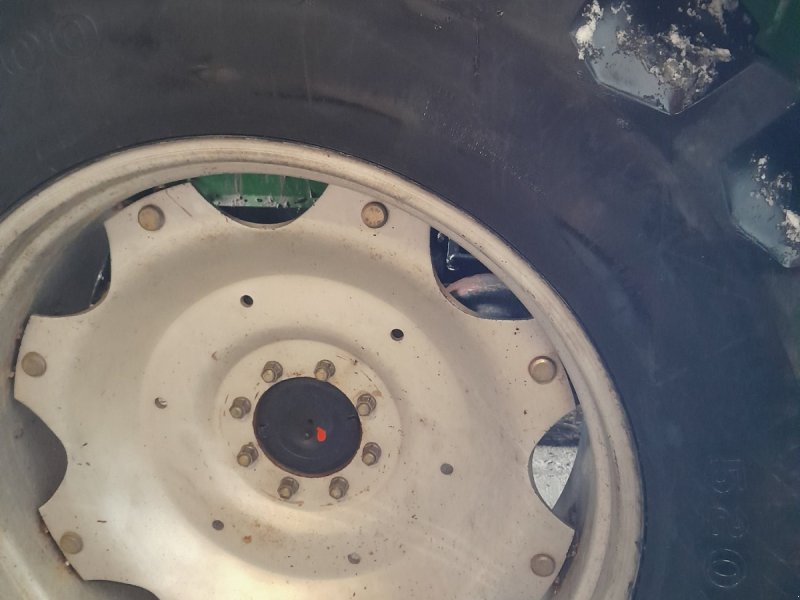 Reifen του τύπου Firestone 7000, Gebrauchtmaschine σε Neukirchen v. Wald (Φωτογραφία 1)