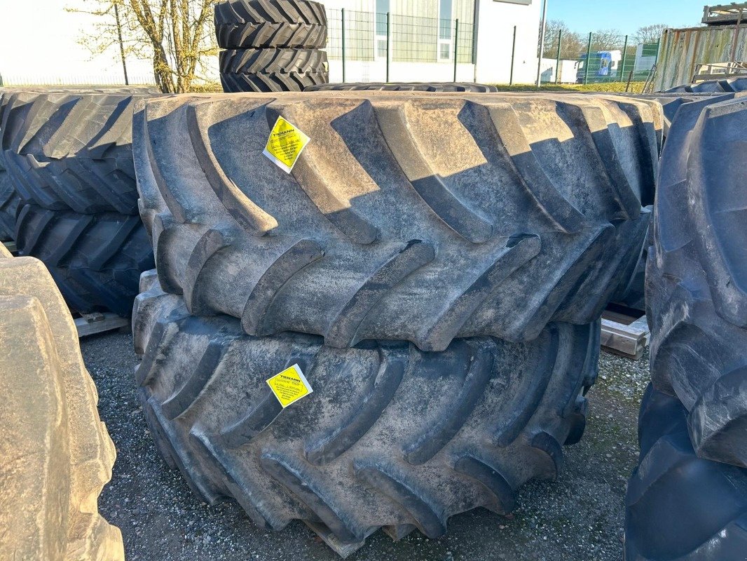 Reifen des Typs Firestone 710/70R42, Gebrauchtmaschine in Sittensen (Bild 1)