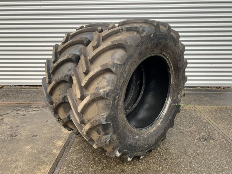 Reifen des Typs Firestone Band Maxi Traction, Gebrauchtmaschine in Wierden (Bild 1)