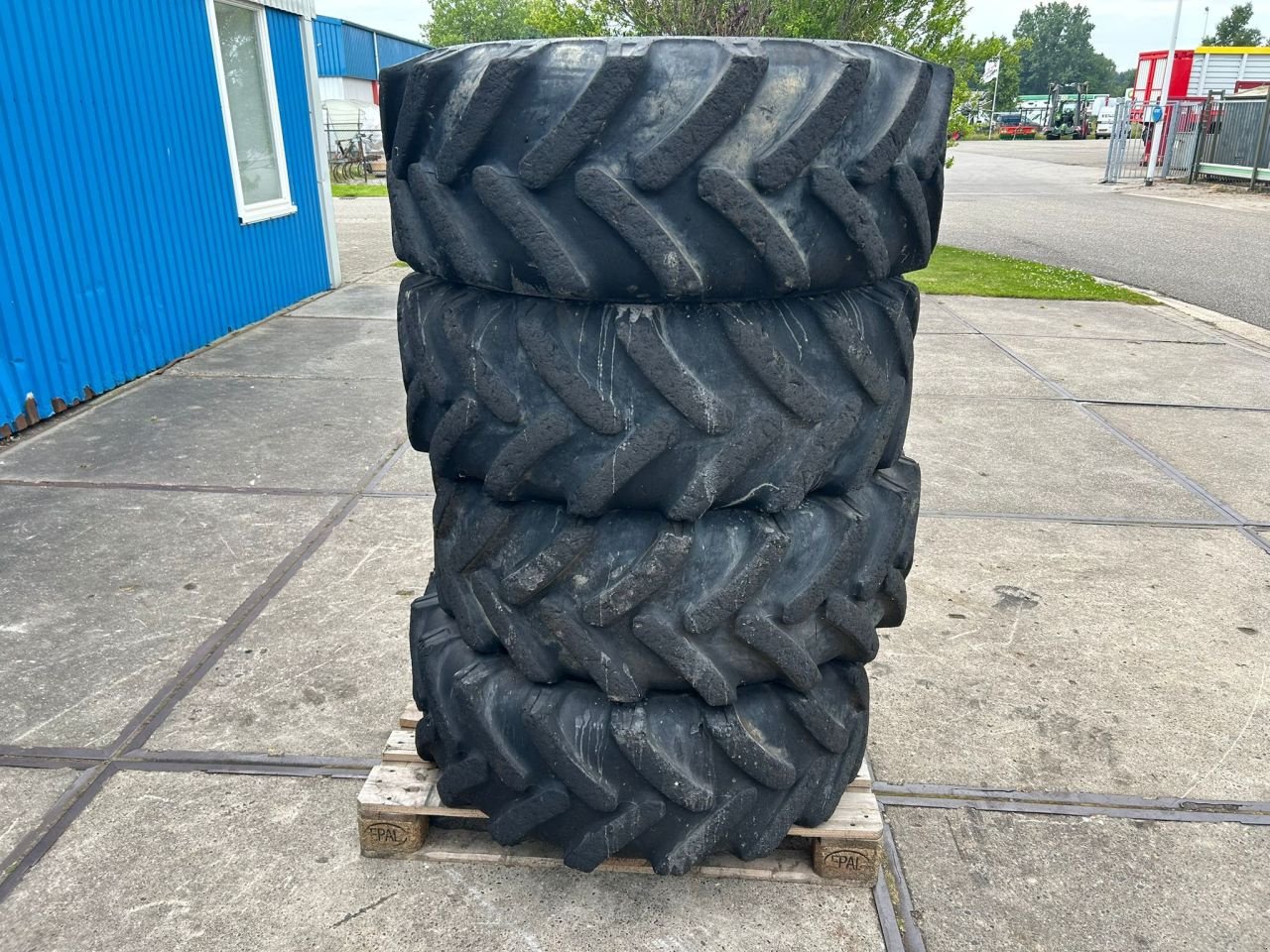 Reifen typu Galaxy 15.5/80-24, Gebrauchtmaschine v Joure (Obrázek 2)