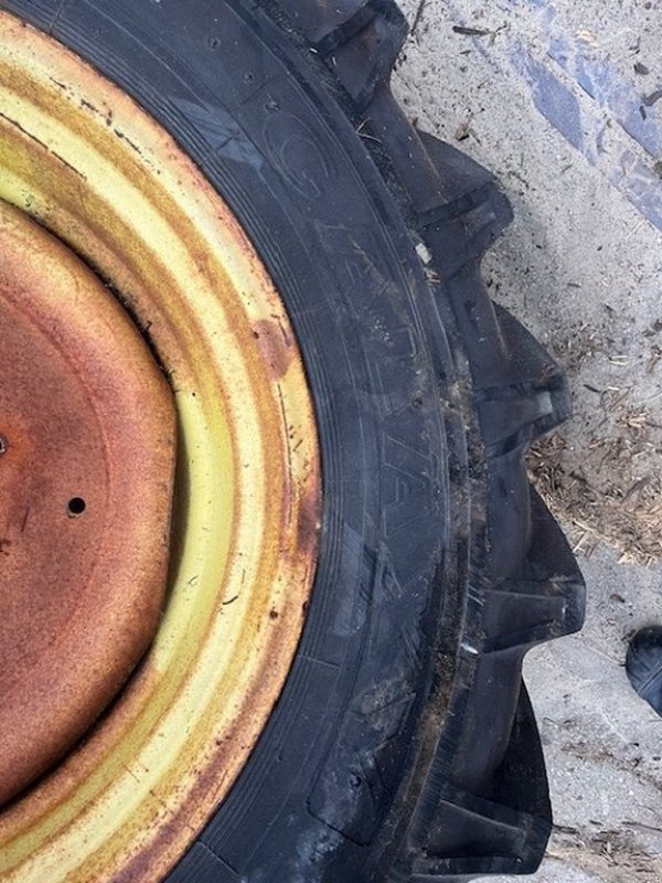 Reifen des Typs Galaxy 18.4 R30, Gebrauchtmaschine in Callantsoog (Bild 5)
