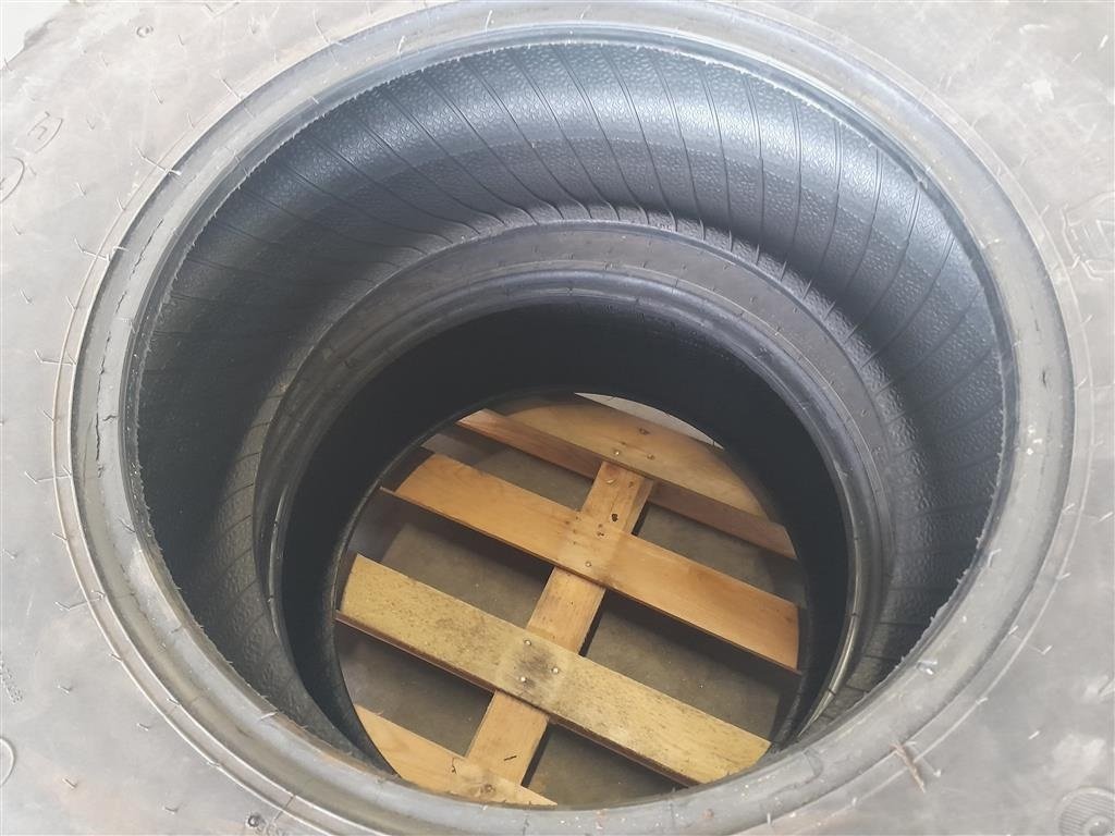 Reifen des Typs Galaxy 360/70R24 Garden Pro, Gebrauchtmaschine in Horsens (Bild 6)