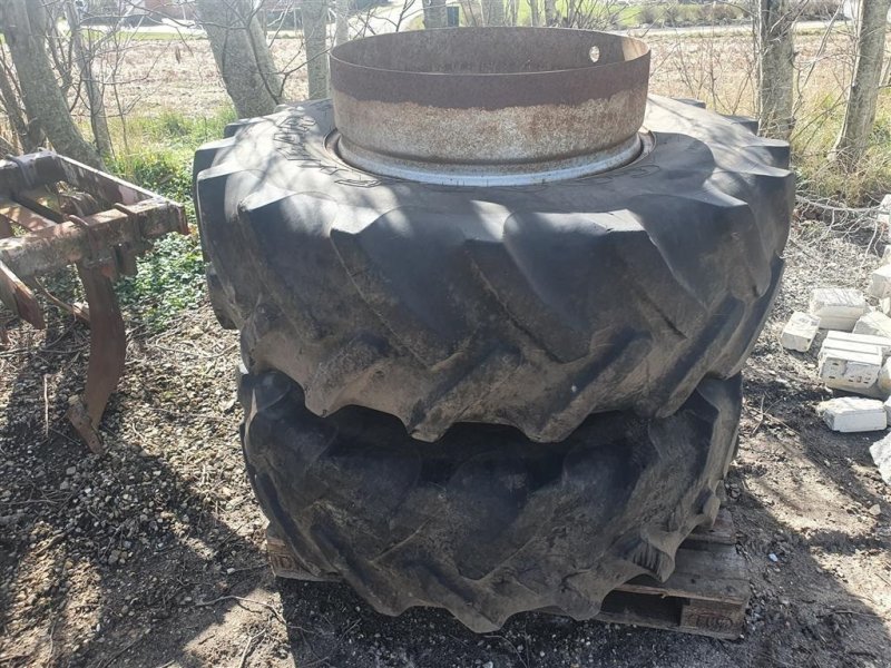 Reifen des Typs GoodYear 16.9 R28, Gebrauchtmaschine in Nykøbing M (Bild 1)