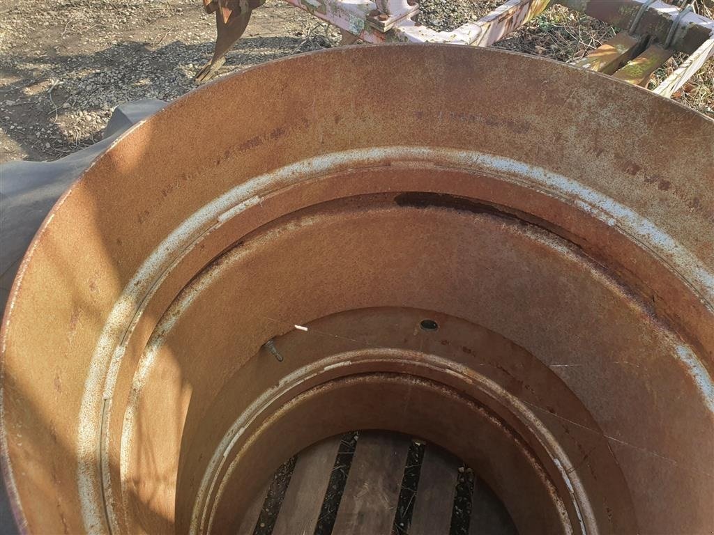 Reifen des Typs GoodYear 16.9 R28, Gebrauchtmaschine in Nykøbing M (Bild 3)