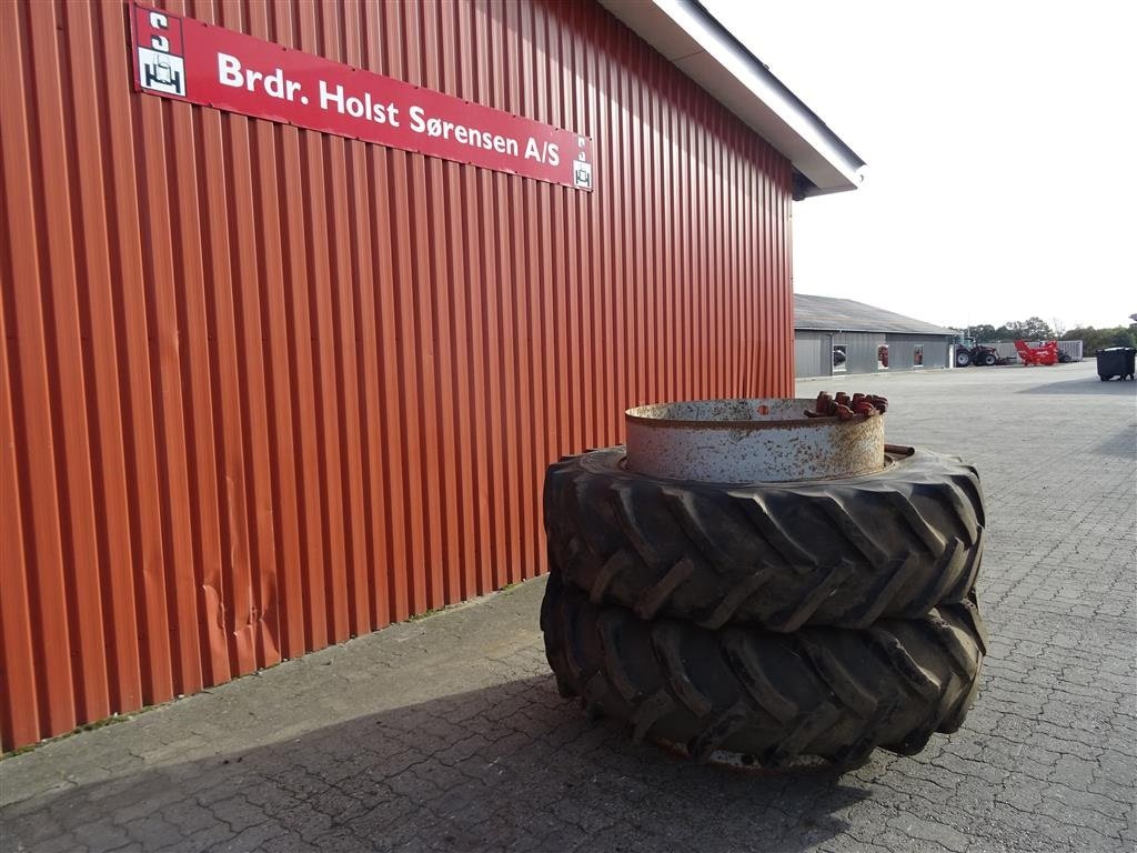 Reifen des Typs GoodYear 16.9 R38, Gebrauchtmaschine in Ribe (Bild 3)