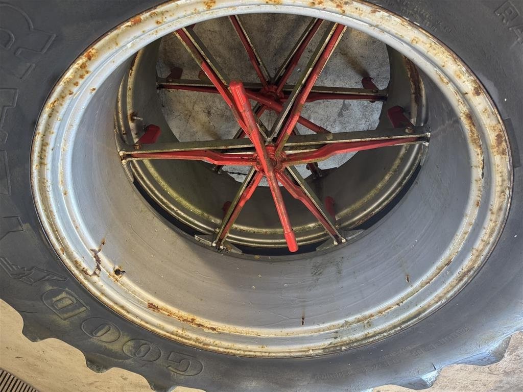 Reifen des Typs GoodYear 18.4-38, Gebrauchtmaschine in Haderup (Bild 7)