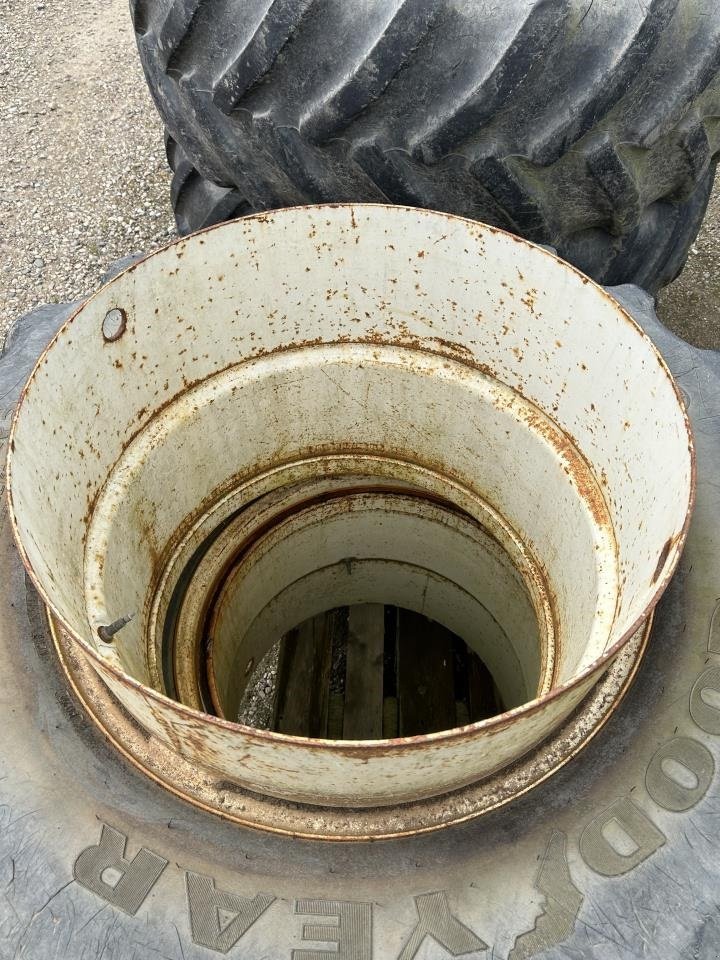 Reifen des Typs GoodYear 480/65R28, Gebrauchtmaschine in Egtved (Bild 2)