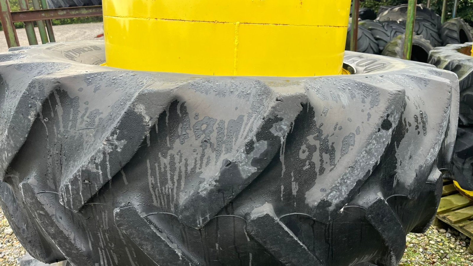 Reifen des Typs GoodYear 580/70R38, Gebrauchtmaschine in Nørager (Bild 1)