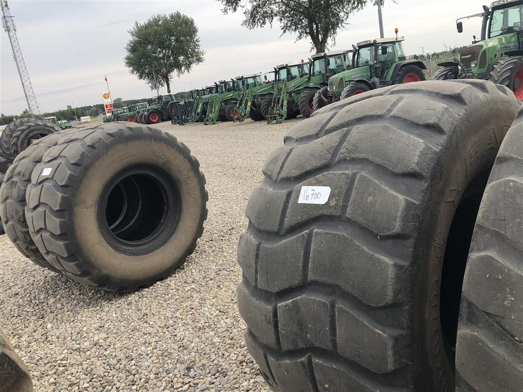 Reifen des Typs GoodYear 750/65R25, Gebrauchtmaschine in Rødekro (Bild 2)