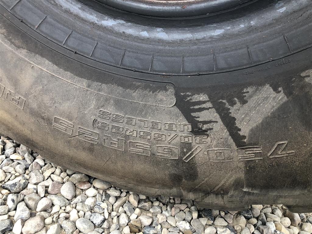 Reifen des Typs GoodYear 750/65R25, Gebrauchtmaschine in Rødekro (Bild 3)