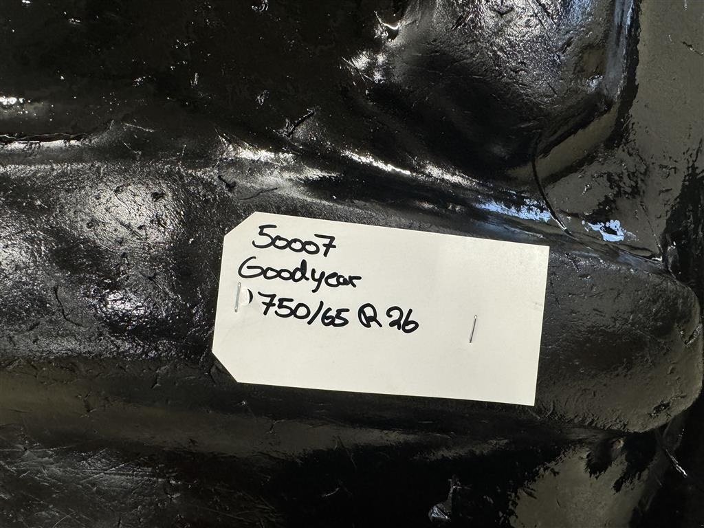 Reifen des Typs GoodYear 750/65R26, Gebrauchtmaschine in Haderup (Bild 2)