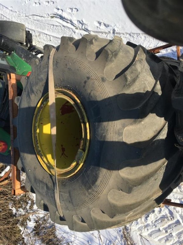 Reifen des Typs GoodYear terrahjul, 2 stk. 71x47.00-25 og 2 stk. 54x3100-26, Gebrauchtmaschine in øster ulslev (Bild 3)