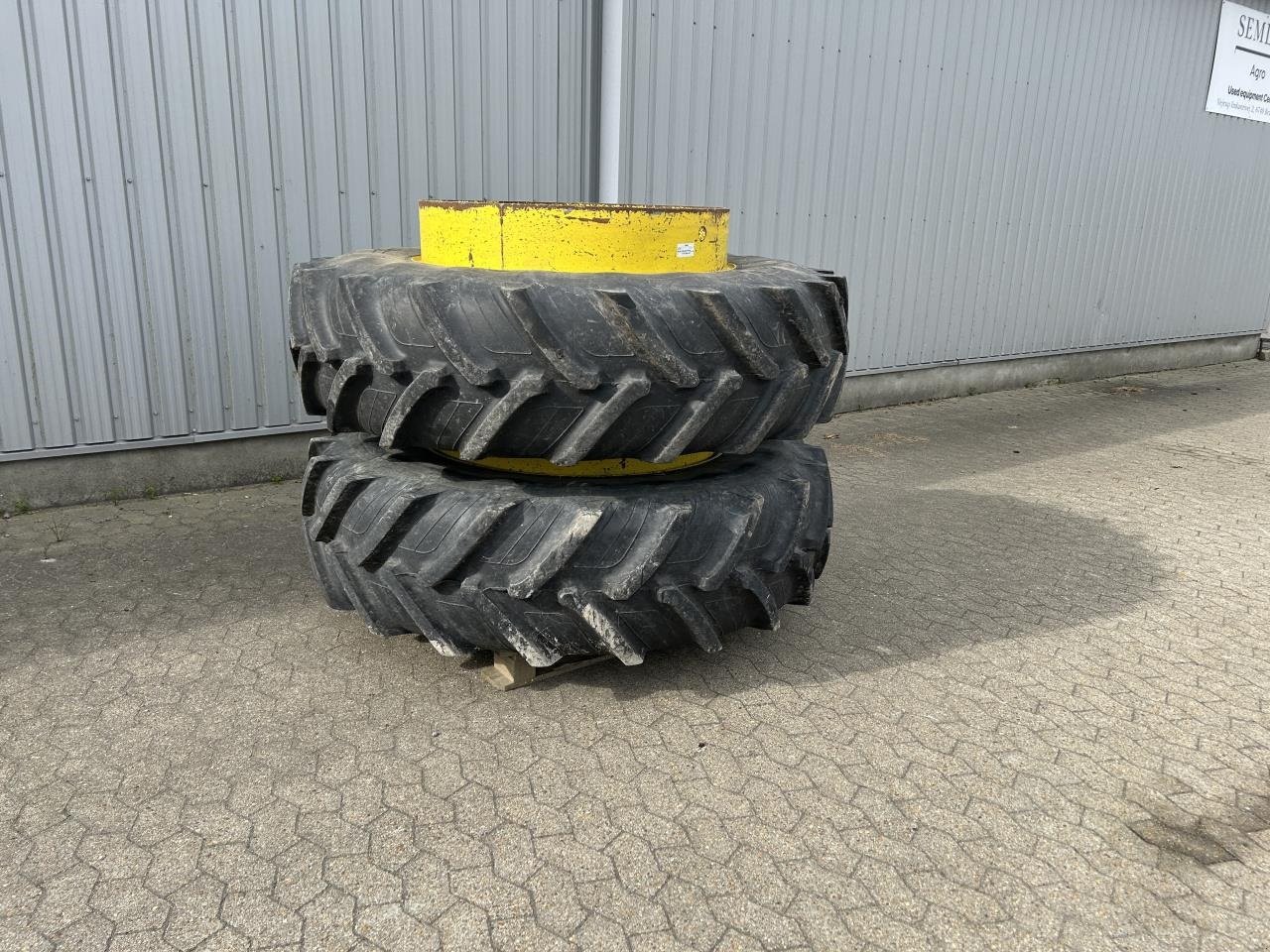 Reifen typu John Deere 20.8R42, Gebrauchtmaschine v Bramming (Obrázek 2)