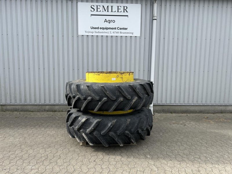 Reifen tip John Deere 20.8R42, Gebrauchtmaschine in Bramming (Poză 1)